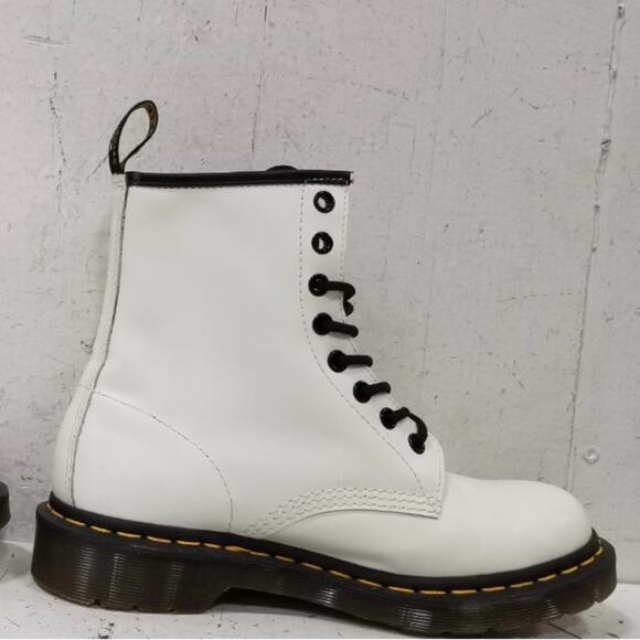 Dr. Martens Women’s 7 White and Black Lace-Up Boots - Picture 2 of 8